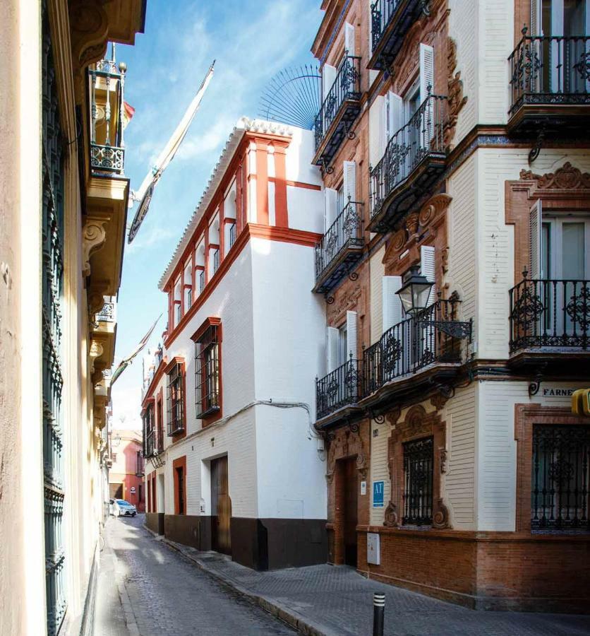 Suites Machado Sevilla Buitenkant foto