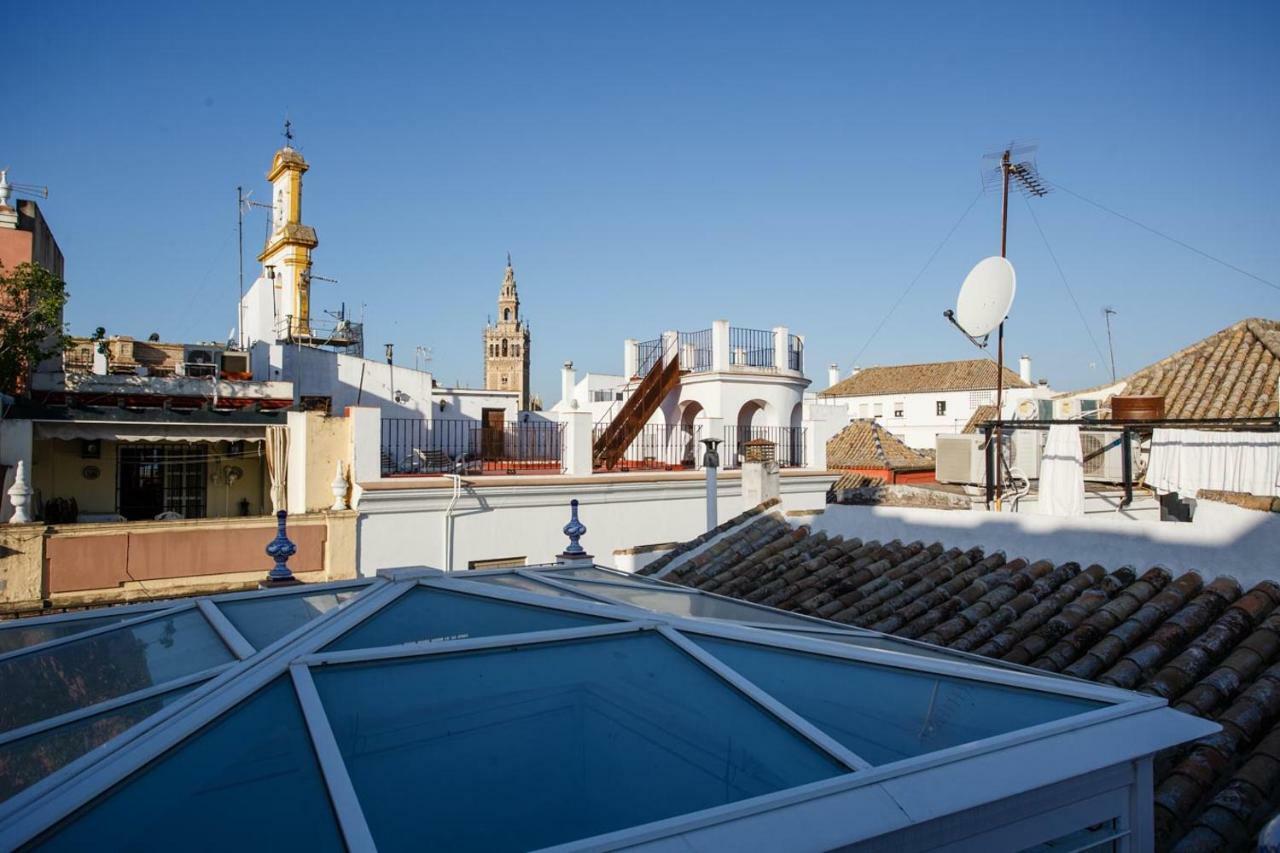 Suites Machado Sevilla Buitenkant foto